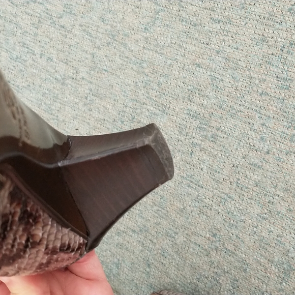 Donald J Pliner square toe pumps shoe khaki brown 2" heel loafer look size 8.5 M - Picture 10 of 12